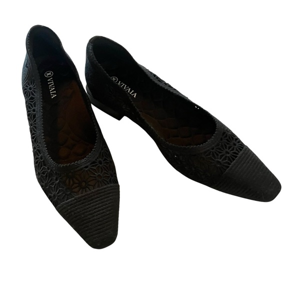 Chic Black Women's Loafers - Picture 4 of 8